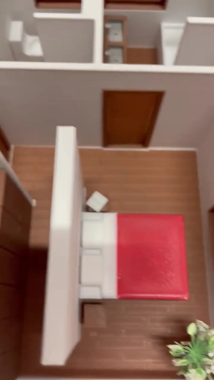 Detail pokoje v rozebíratelném modelu Hrdlořezy