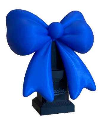 3D tištěný maskot s mašlí