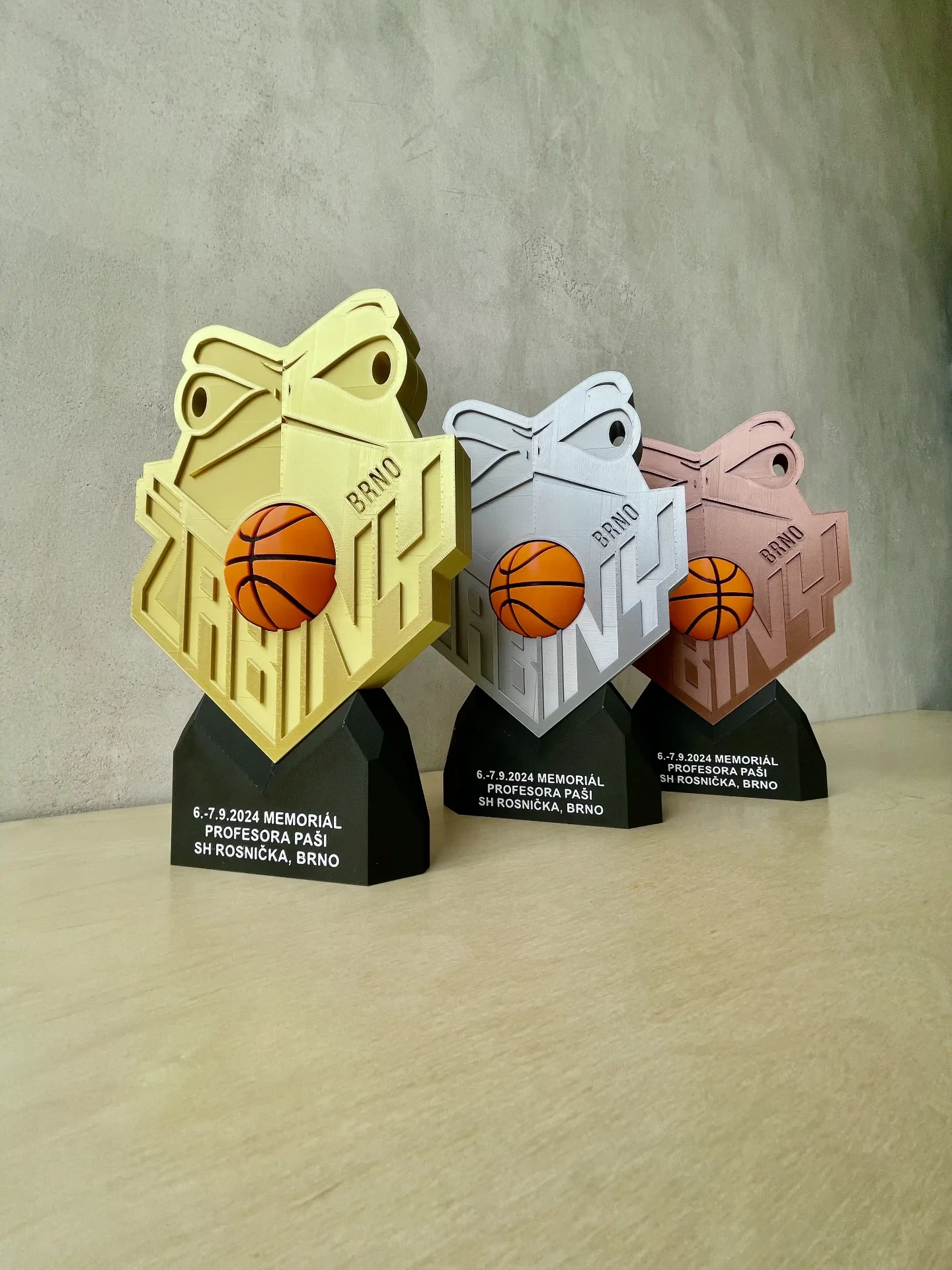 3D tištěné volejbalové trofeje pro PVG